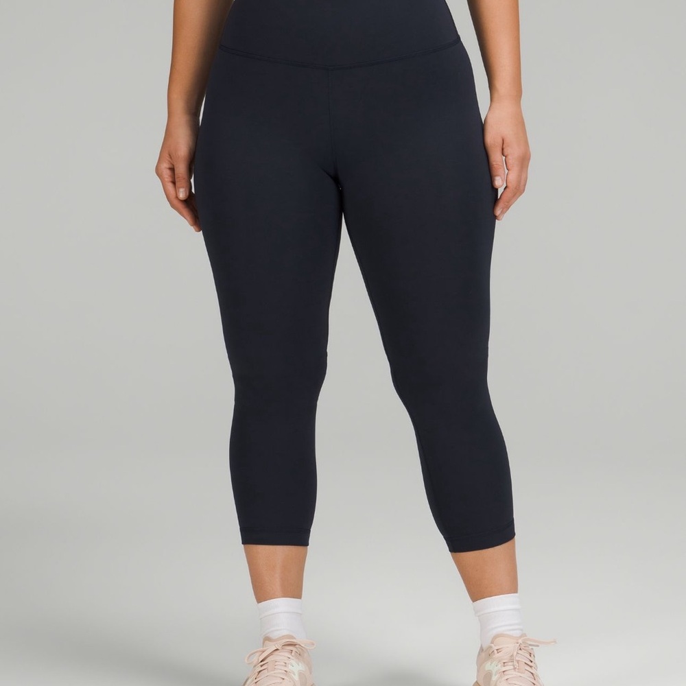 Lululemon Wunder Train Contour Fit 23” True Navy